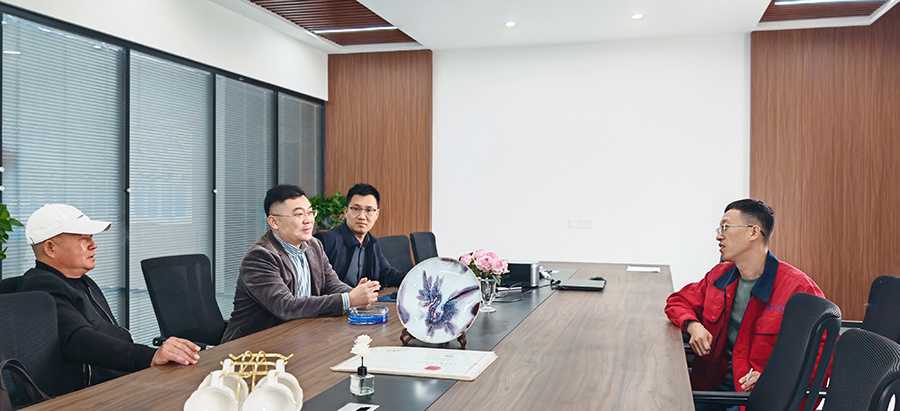 热烈欢迎中国电建集团华东勘测设计研究院领导的到访参观交流